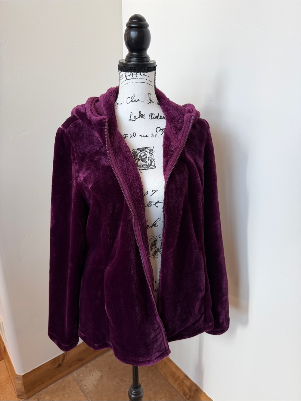 32 Degrees Plush Hooded Jacket in Deep Plum